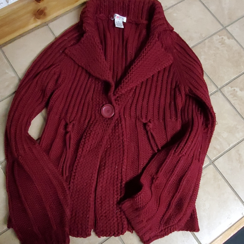 Pour burgundy sweater M